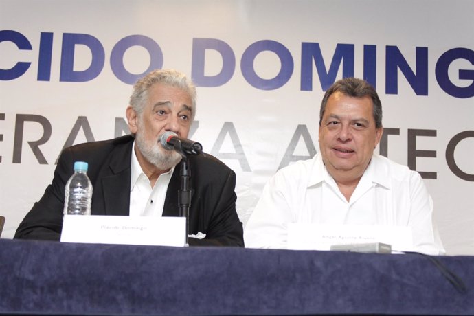Plácido Domingo y el gobernador de Guerrero