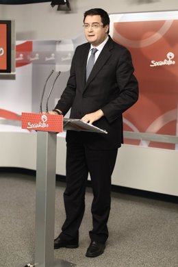 Óscar López en Ferraz