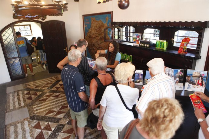 Turistas en Las Palmas de Gran Canaria