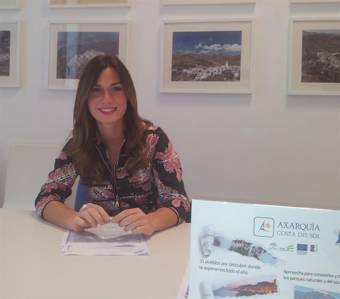 MArta Marín, presidenta de APTA turismo axarquía y edil Rincón