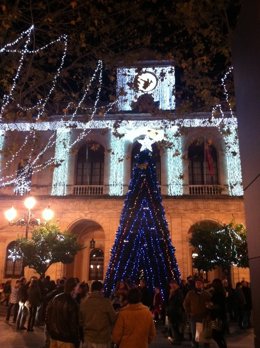 Fachada del Ayuntamiento de Sevilla en Navidad
