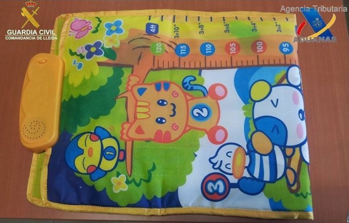 Manta impregnada en cocaína intervenida en Lleida