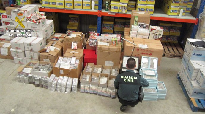Artículos de contrabando intervenidos por la Guardia Civil en Tarragona