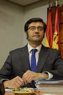 Arturo Romaní en Comisión                      