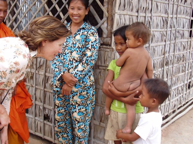 Presidenta de UNICEF España, Consuelo Crespo, en Camboya
