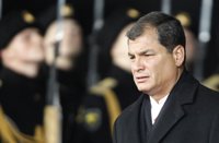 Correa dice que la extrema derecha "amenaza" el proceso de paz