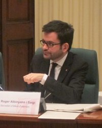 Consulta.- El Govern assegura que ja ha rebut resposta d'alguns països a la carta de Mas