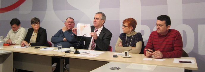 Rafael González Tovar y otros miembros de la Comisión Ejecutiva Regional