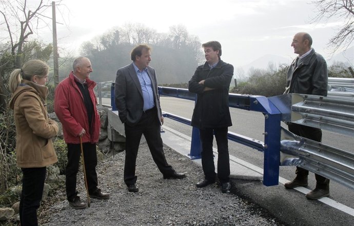 Rodriguez Argüeso visita la ampliación de la obra sobre el arroyo 