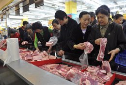  Wal-Mart China, Clientes Compran Carne