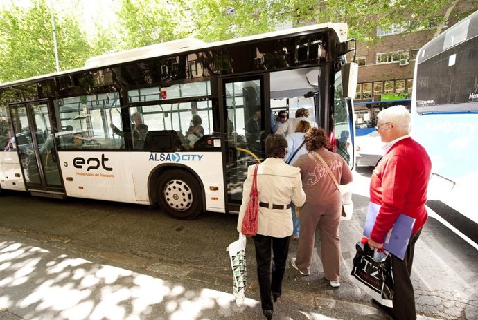 Autobuses cada 15 minutos por la Cabalgata de Reyes 