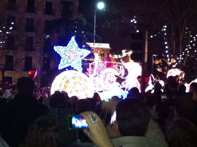 Cabalgata De Los Reyes Magos De Madrid