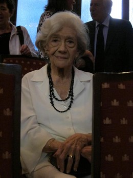 La Escritora Ana María Matute En Barcelona