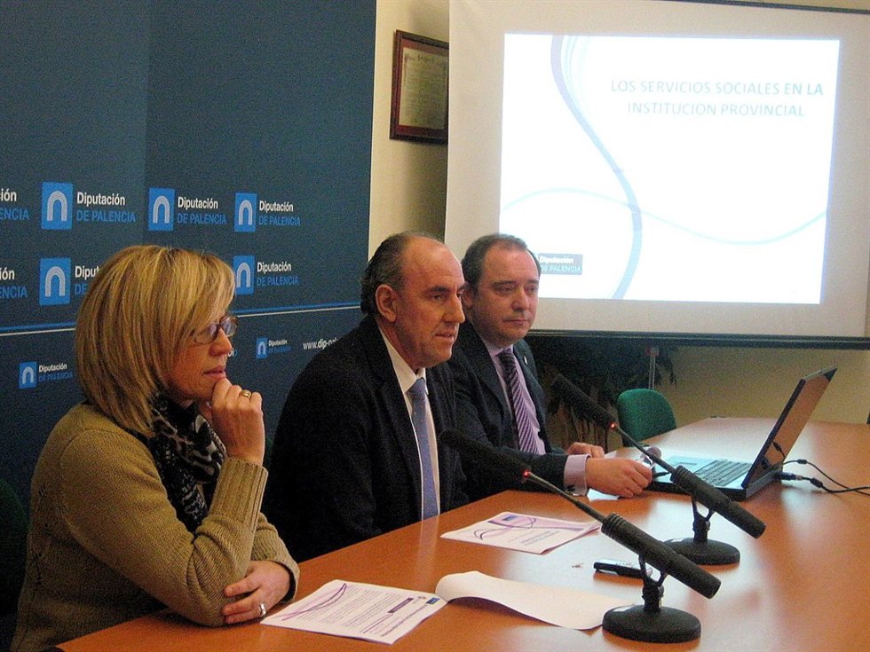 José María Hernández presenta la actuación en Servicios Sociales