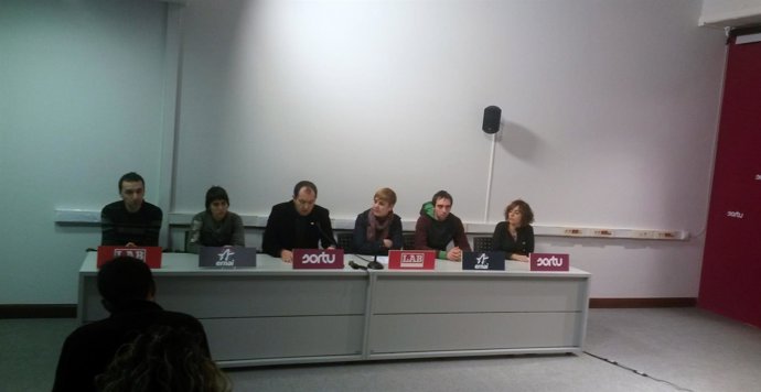 Rueda de prensa de Sortu.