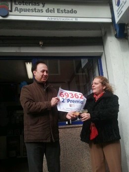 La Administración 18 de Salamanca vende cinco series del segundo premio