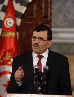 El primer ministro de Túnez, Ali Larayedh, en una conferencia de prensa en Túnez