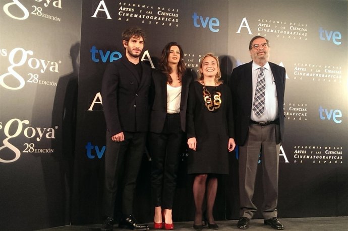 'La Gran Familia Española' Y 'Las Brujas De Zugarramurdi', Favoritas Para Los Pr