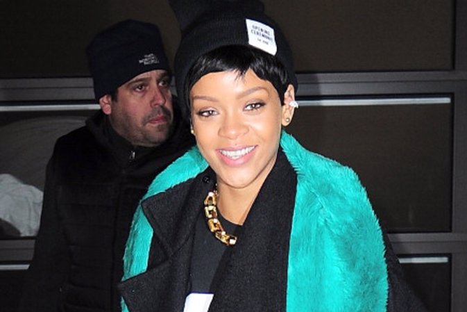 Rihanna no olvida a su ex