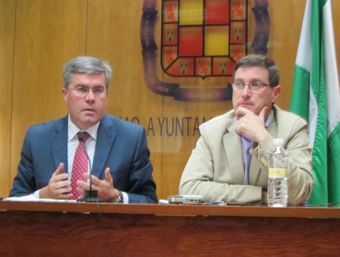 José Enrique Fernández de Moya y Miguel Contreras