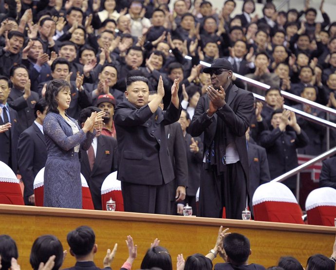 Dennis Rodman en su visita a Pyongyang junto a Kim Jong Un