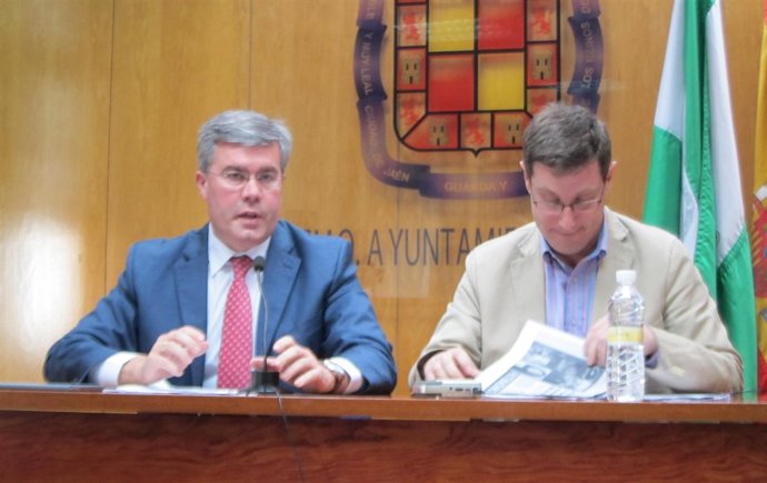 José Enrique Fernández de Moya y Miguel Contreras