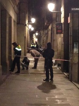 Matan a un hombre con arma blanca en Ciutat Vella