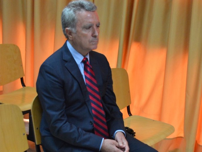 Ortega Cano vende su finca Yerbabuena a una ganadera peruana 