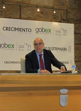 José Antonio Echávarri