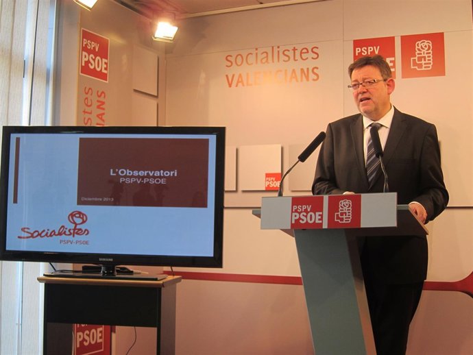 Ximo Puig durante la rueda de prensa 