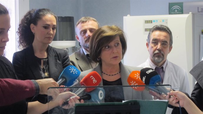 La consejera de Salud, María José Sánchez Rubio, en el Vázquez Díaz de Huelva. 