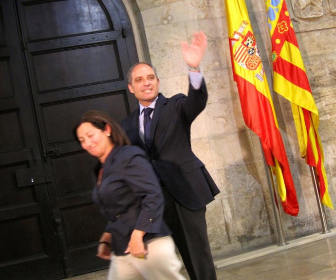 Francisco Camps Tras Anunciar Su Dimisión