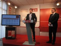 PP bajaría de 55 a unos 35 escaños, PSPV perdería al menos dos y subirían Compromís y EUPV, según una encuesta