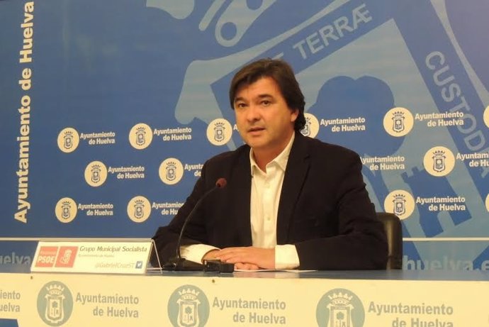 El portavoz del PSOE en el Ayuntamiento de Huelva, Gabriel Cruz. 