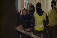 Incautan una treintena de cajas con documentación en el despacho de la abogada de ETA