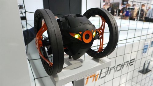 Parrot Jumping Sumo en el CES 2014