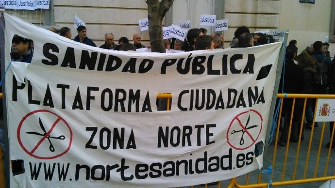 Manifestación frente al TSJM contra la externalización sanitaria