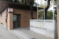 Ayuntamiento Toledo estudiará la licitación de la oficina de turismo de Bisagra y dice que lo importante es que funcione