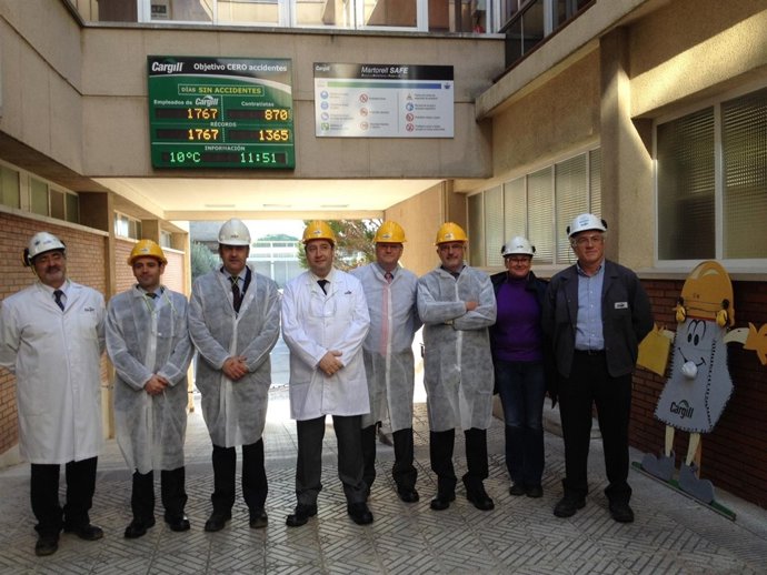 Visita del conseller J.M.Pelegrí a Cargill en Martorell