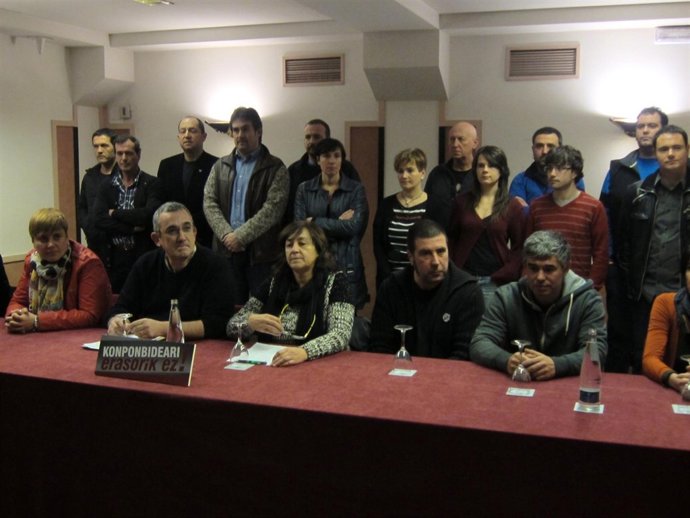 Rueda de prensa de EH Bildu y otros agentes.