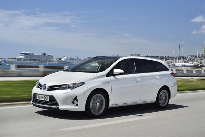 Toyota Auris Touring Sports
