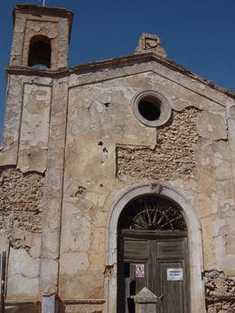 Estado actual de una de las naves del BIC del Cortijo del Fraile