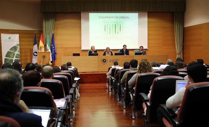 Acto de apertura de las jornadas sobre columnismo celebradas en la UMA