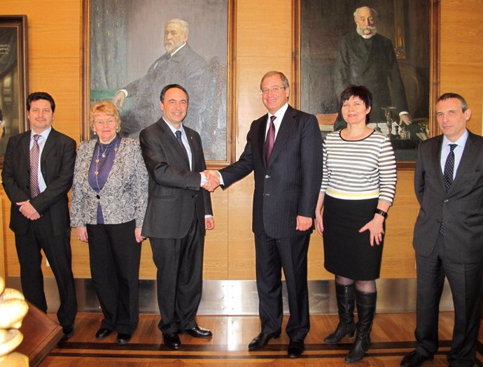 Barcelona y Riga firman un convenio cultural