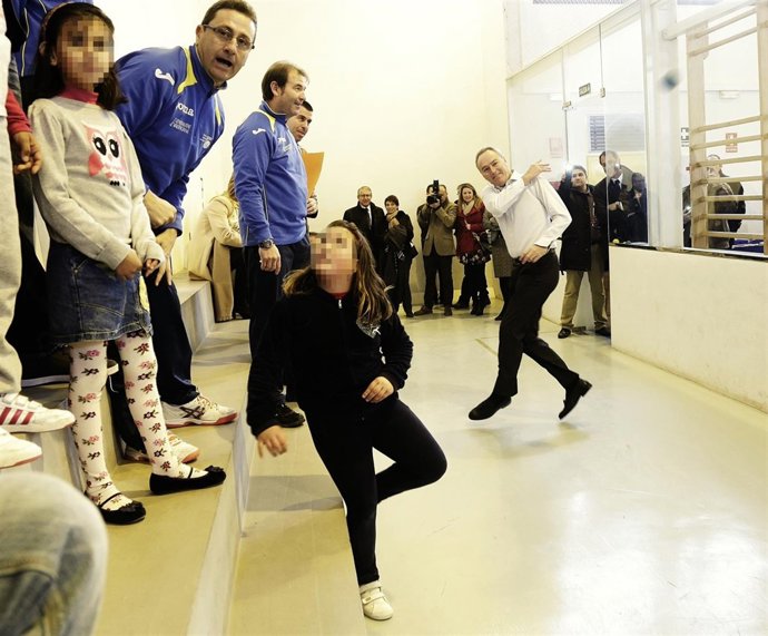 Fabra en la presentación del programa 'Pilota a l'escola 2013/2014'.