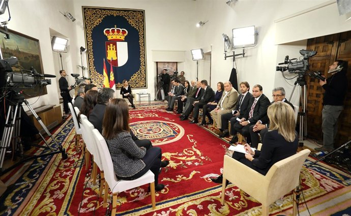 Cospedal entrevista con medios