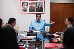 El presidente de Venezuela, Nicolás Maduro, reunido con su Gobierno