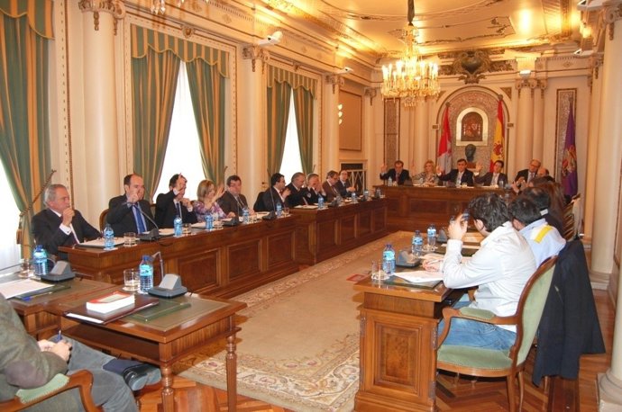 Celebración del pleno de la Diputación de Soria