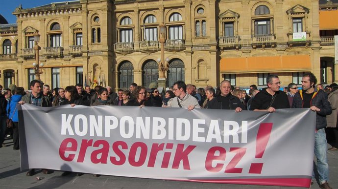 Concentración contra las detenciones en San Sebastián