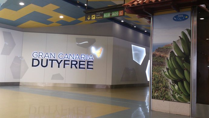 Interior del aeropuerto de Gran Canaria